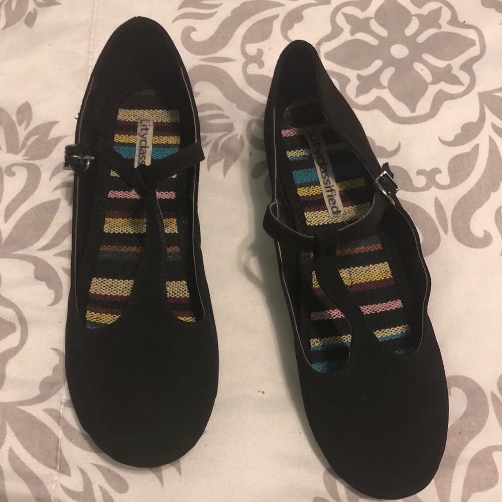 Cute Black Flats